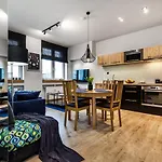 Apartment Black&white Free Parking