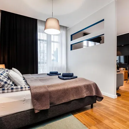 アパート Black&white Free Parking *