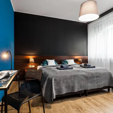 アパート Black&white Free Parking