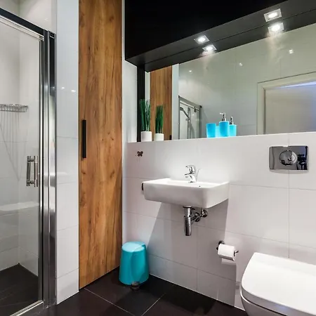 Black&white Free Parking Gdynia