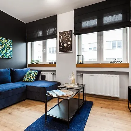 Apartament Black&white *