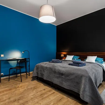 Black&white Free Parking グディニャ