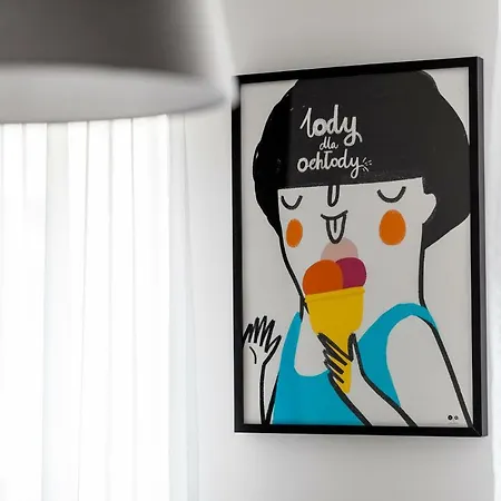 Black&white Free Parking Gdynia