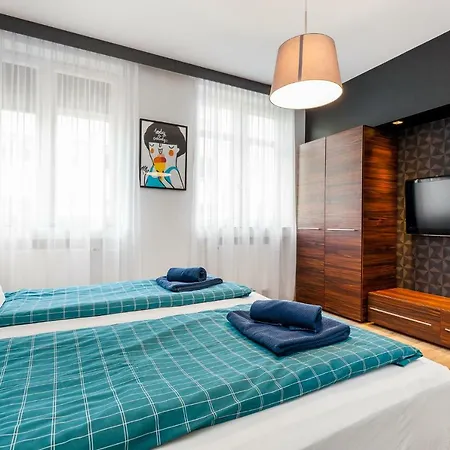 アパート Black&white Free Parking グディニャ