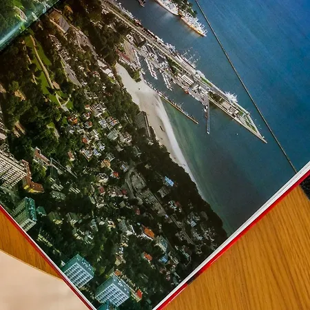 Black&white Free Parking Lejlighed