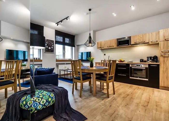 Apartmán Black&white Free Parking