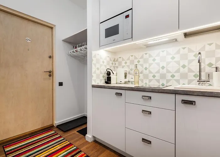 Black&white Free Parking Apartmán *