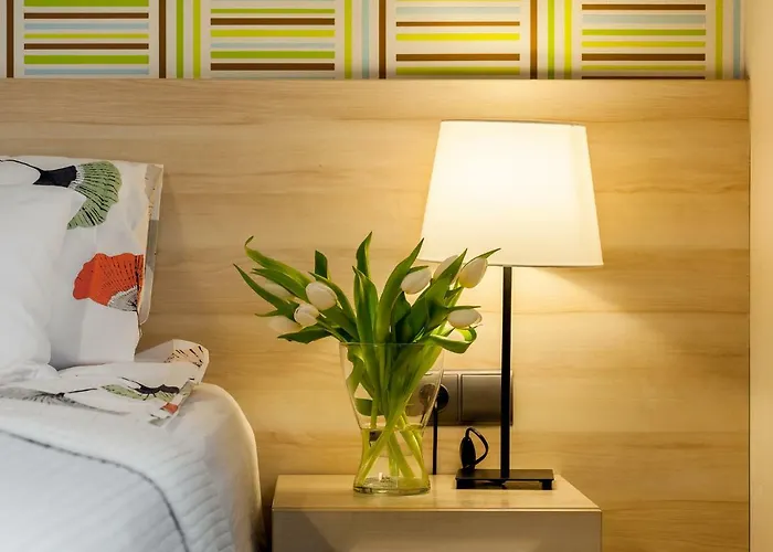 Black&white Free Parking *